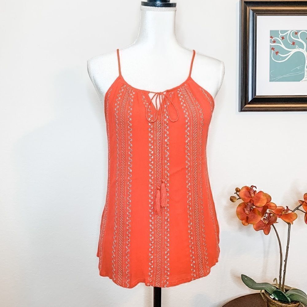 🍋 Solitaire • Coral Tank Top w/Silver Embroidery
